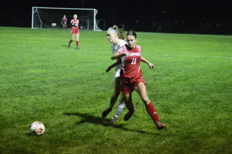 Fairmont wins eighth straight after taking down Marshall